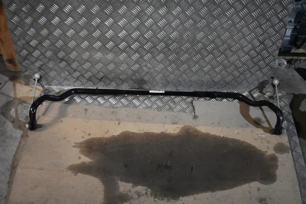 Porsche 992 taka-akselin stabilointitanko OEM 992411025B 55 image 2