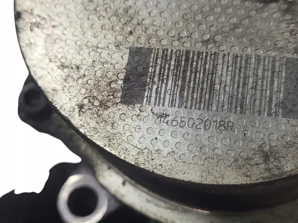 Nissan vacuümpomp OEM 146502018R - Gebruikt image 4