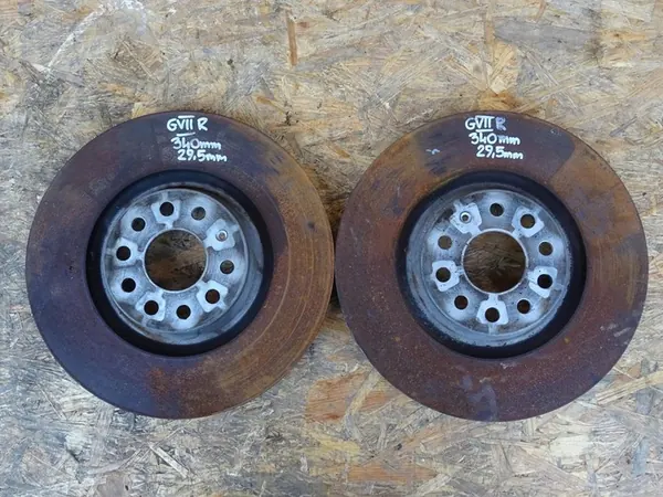 GOLF VII R 2.0 TFSI 4MOTION Troca de Freios Dianteiros 340mm image 10