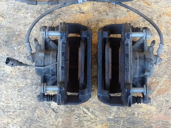 GOLF VII R 2.0 TFSI 4MOTION Troca de Freios Dianteiros 340mm image 4