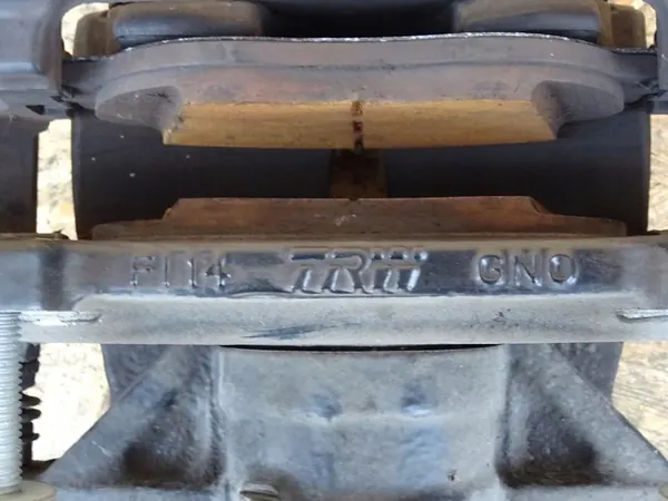 GOLF VII R 2.0 TFSI 4MOTION Troca de Freios Dianteiros 340mm image 9