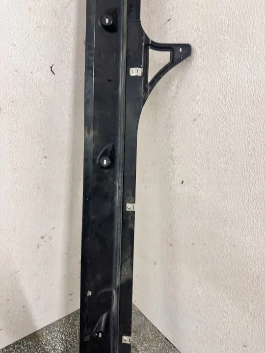 OEM 4M8825212 Proteção de Soleira Direita Audi image 8