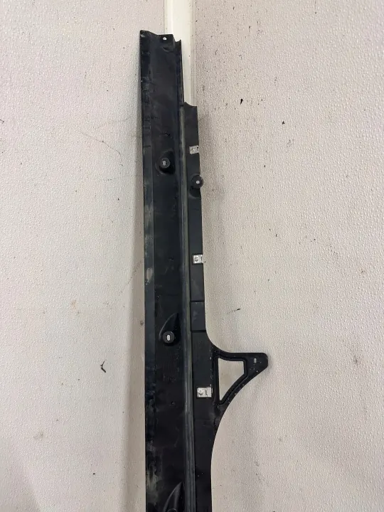 OEM 4M8825212 Proteção de Soleira Direita Audi image 9