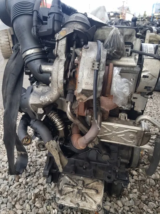 Motor completo OEM mercedes413 1.2 TDI 172k km image 4