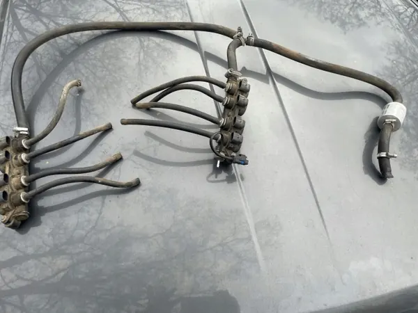 Rampe d'injection GPL OEM Listwy wtryskowe LPG 8cyl image 2