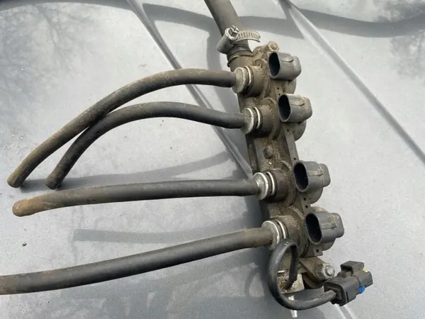 Rampe d'injection GPL OEM Listwy wtryskowe LPG 8cyl image 3