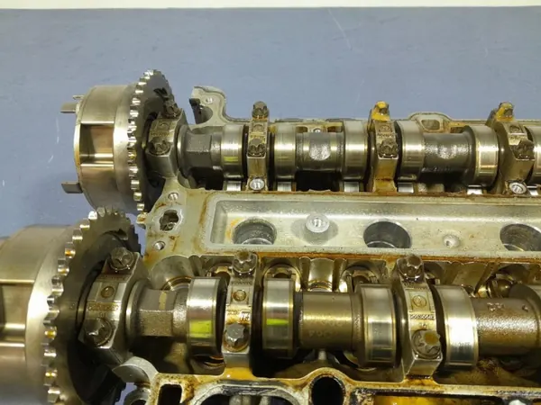 Motorcilinderkop OEM 55562229 voor Opel Corsa D image 6