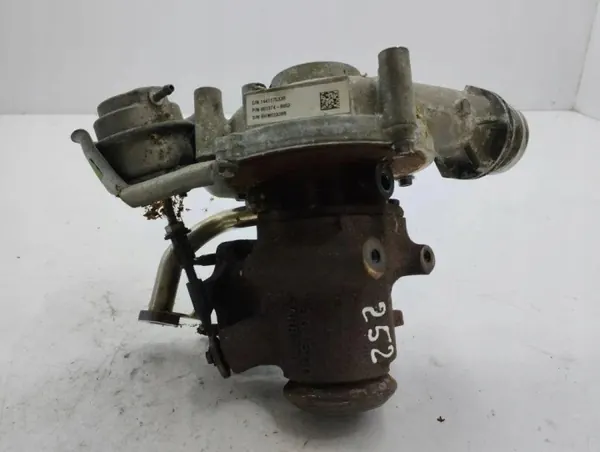 Turbocompressor OEM 144117533R para Renault Captur 1.5L image 4