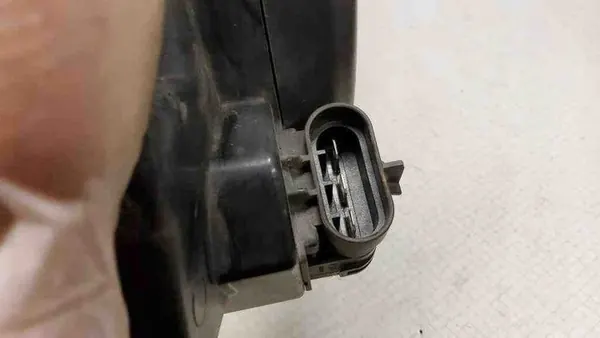 Etupuskuri OPEL ZAFIRA A (F75_) GM9133061 image 10