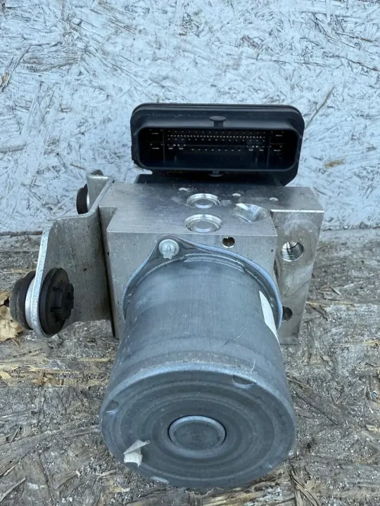 Module de Pompe Audi OE 4M0907379R pour Q7 Q8 Touareg image 3