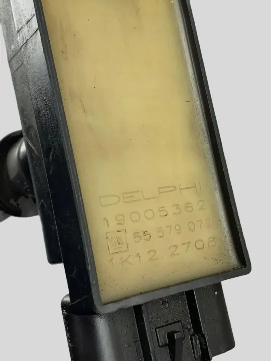 Sytytystulppajohtosarja Opel Astra J 2011 OEM 55579072 image 2