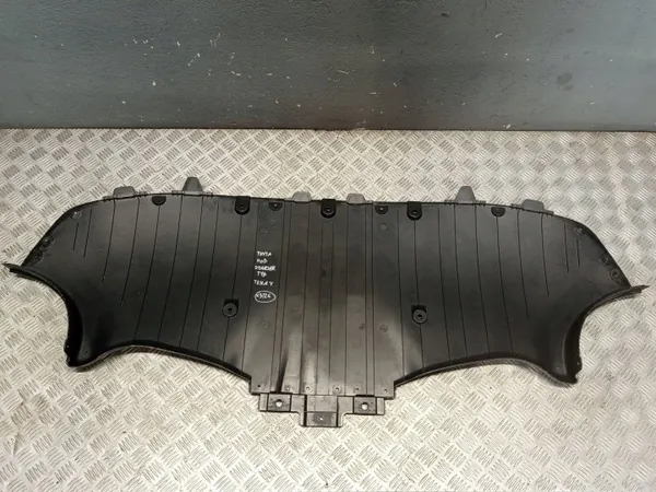 Placa de proteção OEM 1638051-00-B Tesla Y traseira image 6