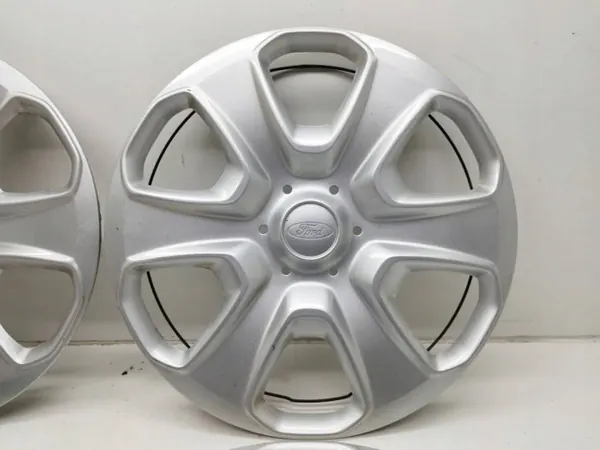 OEM 8V21-1130-HB Pyöränkansisarja 15" Ford Courier image 5
