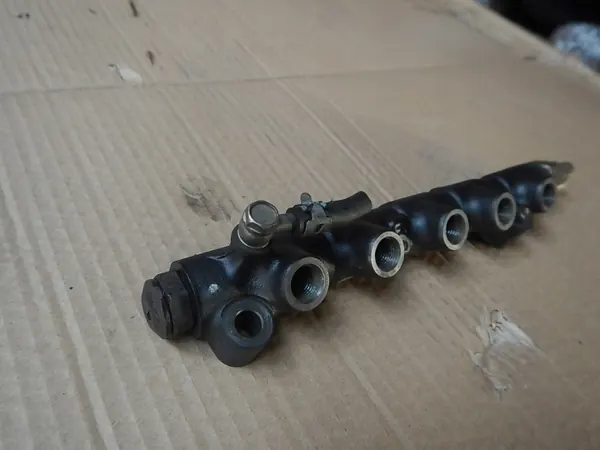 OEM 89458-12020 Rail d'injection pour Toyota RAV4 II 2.0 D-4D image 3