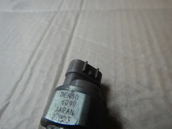 OEM 89458-12020 Rail d'injection pour Toyota RAV4 II 2.0 D-4D image 6