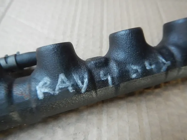 OEM 89458-12020 Rail d'injection pour Toyota RAV4 II 2.0 D-4D image 9