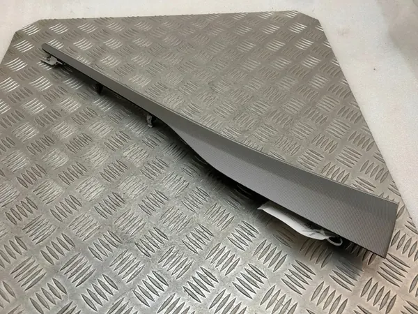 Panel de puerta trasera Volvo XC90 OEM 31699359 image 6