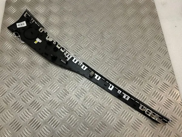 Panel de puerta trasera Volvo XC90 OEM 31699359 image 7