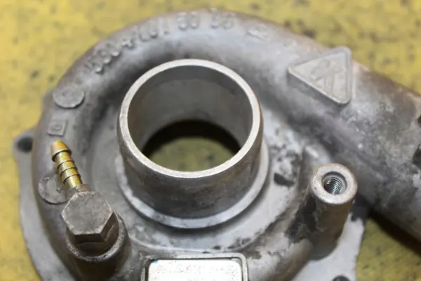 Carcasa de Turbocompresor OEM A para Peugeot 2.2HDI image 5