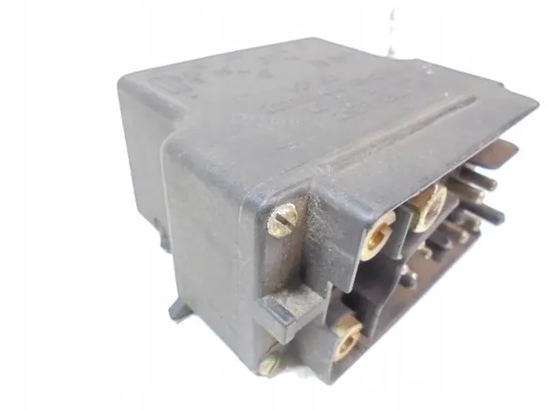 Mercedes gloeibougie relais OEM 0025454232 - Gebruikt image 5