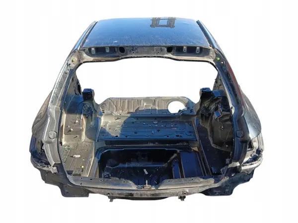 Parachoques trasero OEM PAS TYLNY WANNA Mercedes C W205 image 5