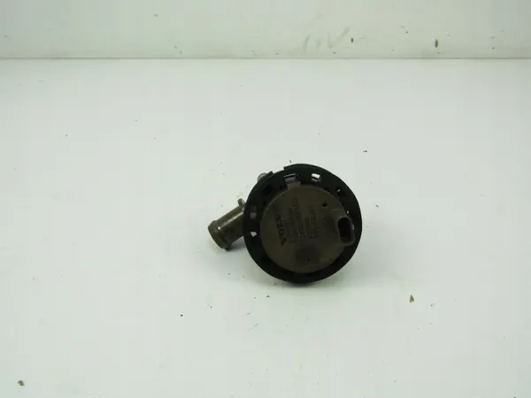Pompe à eau Volvo EX30 OEM 31345281 - Occasion image 4
