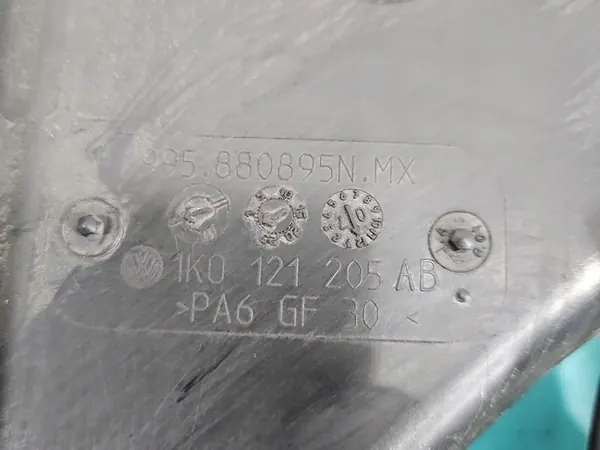 Kylfläkt VW Jetta V 2.0 TDI OEM 1K0121205AB image 8