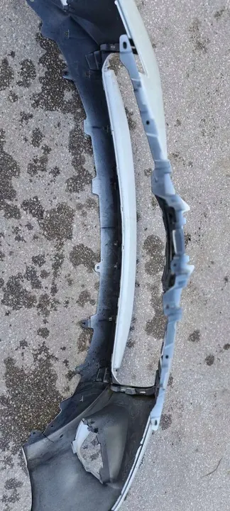 TOYOTA YARIS III Paraurti Anteriore 2014-2017 OEM 52119-0U927 image 4