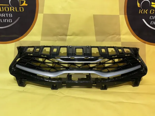 Grelha OEM 86351-J7KA0 Kia Ceed III - Usado image 2