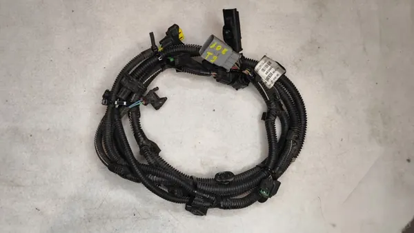 Peugeot 308 T9 Front PDC Sensor Kabelbaum OEM 9804293880 image 2