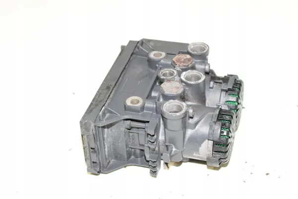 Käytetty EBS-jarruventtiili OEM A0004297824 Actros MP4:lle image 6