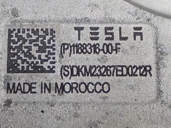 OEM 1188316-00-F Oikea Etunapa Tesla image 4