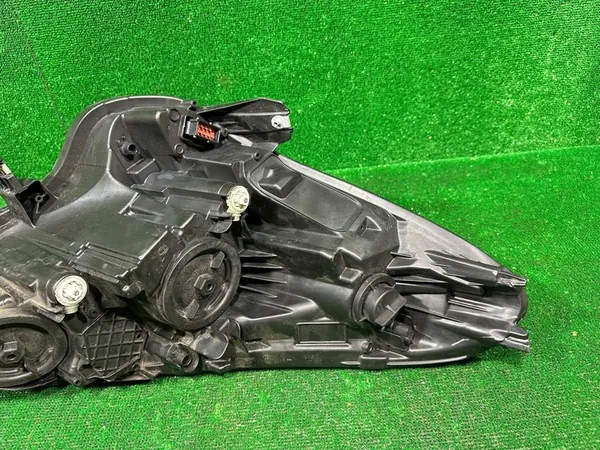 Vasen etuvalaisin Opel Corsa E Eurooppa image 6