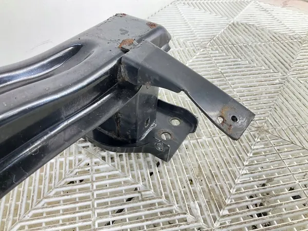 Etupuskuri VW Tiguan 07-11r OEM 5N0807109B image 3