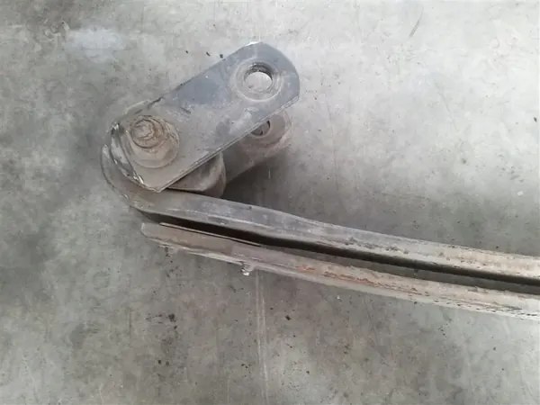 Ressort avant OEM 111/RES pour DAF CF 2007 - Occasion image 4