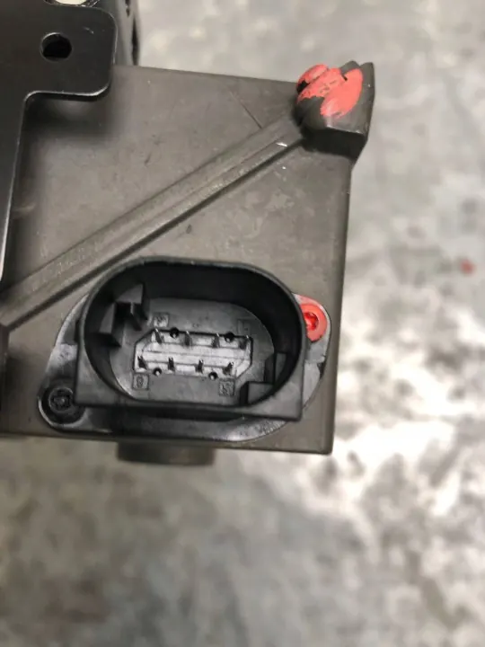 Capteur radar Distronic laser Audi OEM 4K8907660B image 6