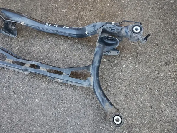 Trave di Sospensione Posteriore VW Passat B6 B7 CC 2005-2015 OEM image 4