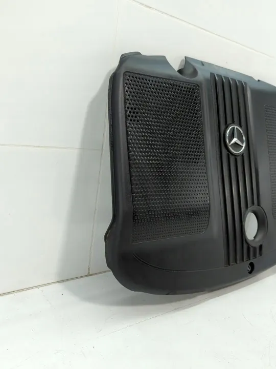 Cache-moteur supérieur Mercedes C W204 Facelift 2014 A6510101467 image 3