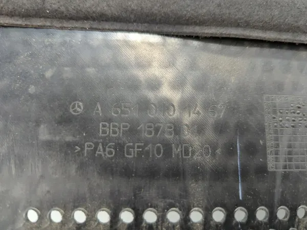 Cache-moteur supérieur Mercedes C W204 Facelift 2014 A6510101467 image 5