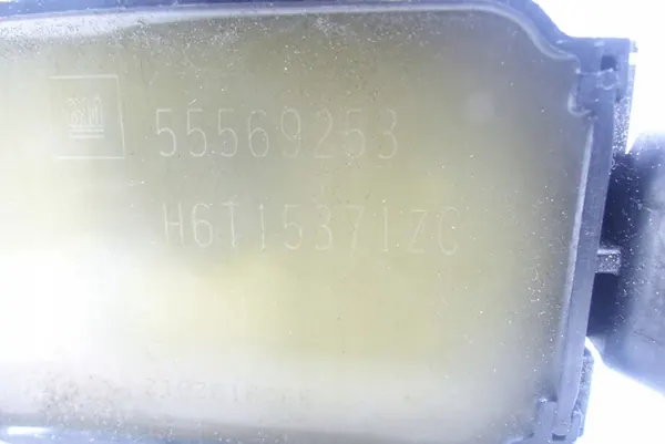 OPEL ASTRA J GTC INSIGNIA A 1.6 SIDI TURBO Bobina de ignição 55569253 image 2