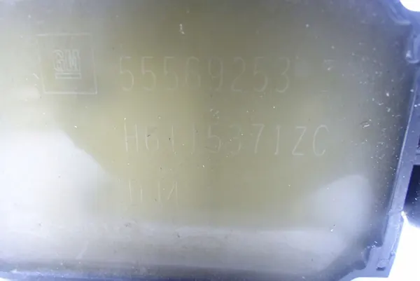 OPEL ASTRA J GTC INSIGNIA A 1.6 SIDI TURBO Bobina de ignição 55569253 image 3