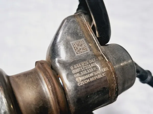 AdBlue-injektor OEM 04L131113R för VW Caddy 2.0 TDI image 5