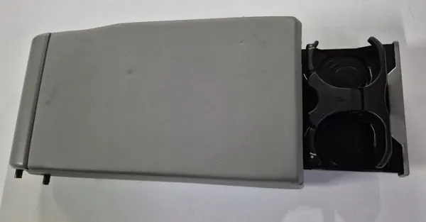 Bakre armstöd OEM McDonald Audi A4 B6 B7 Platinum Hell image 2