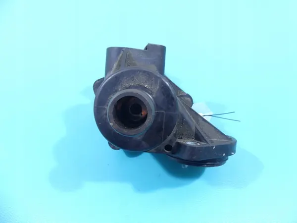 Carcaça do termostato Audi A4 B6 2.0 20V image 2