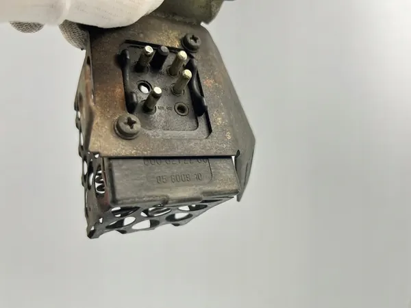 Blowerweerstand Mercedes W126 C126 image 7