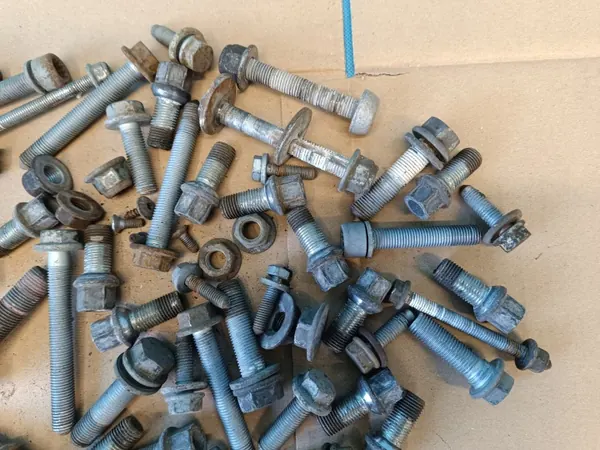 Jousitusruuvit OEM 5.75kg Skoda Superb 3:lle image 3