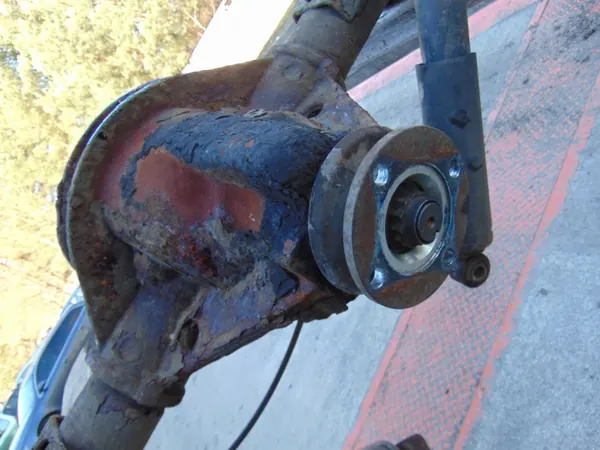 Viga de eje trasero OEM SL5VSEU12 IV para Iveco Daily image 8