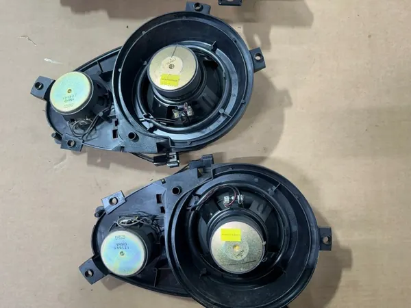 Système audio BOSE OEM 2308201902 pour Mercedes SL R230 image 9