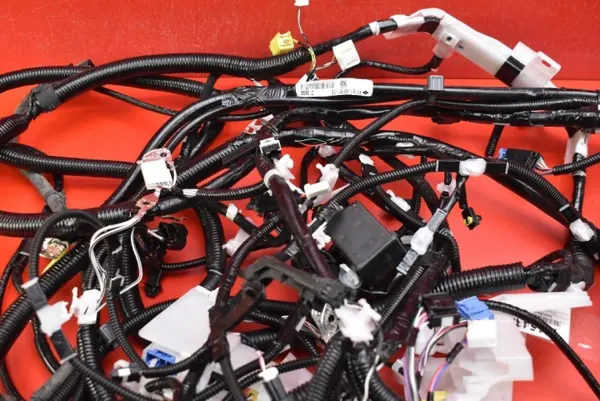 Harness elétrico OEM 82199-52C10 para Toyota Yaris IV image 4