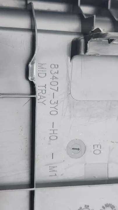 Compartimento salpicadero Honda ZR-V 2024 OEM 834073Y0H0 image 7